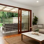 Coogee Rest